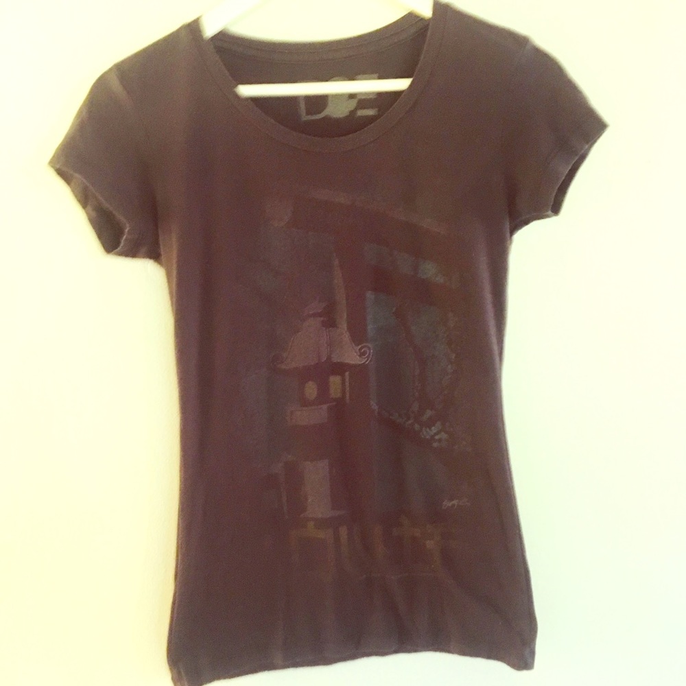 Vintage look Japanese graphic tee